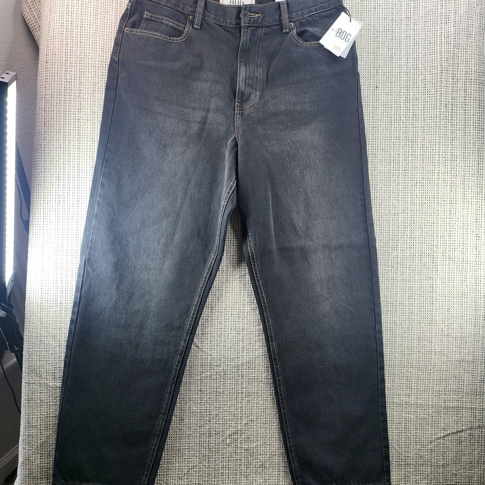 BDG Jeans Mens 34x32 Black Straight Leg‎ Denim Pants Urban Outfitters Casual